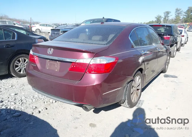 1HGCR2F82DA019470: 44061394