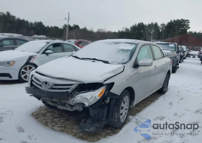 2T1BU4EE8DC064100: 44061414