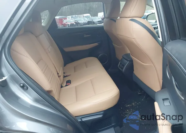 JTJBARBZ7F2035215: 44061484