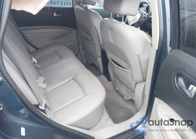 JN8AS5MV2CW381616: 44062699