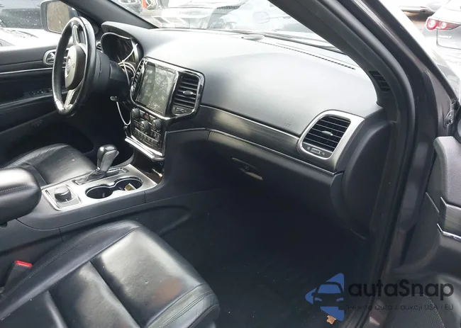 1C4RJFBG4LC101644: 44062732