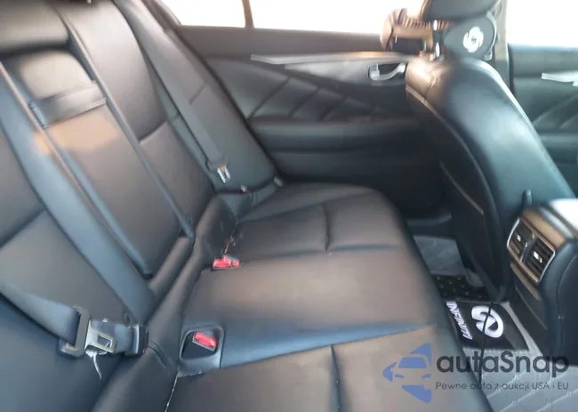 JN1BV7AR5FM403069: 44062758