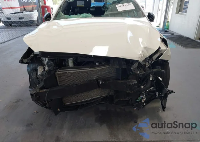 3KPF34AD3LE213966: 44062809