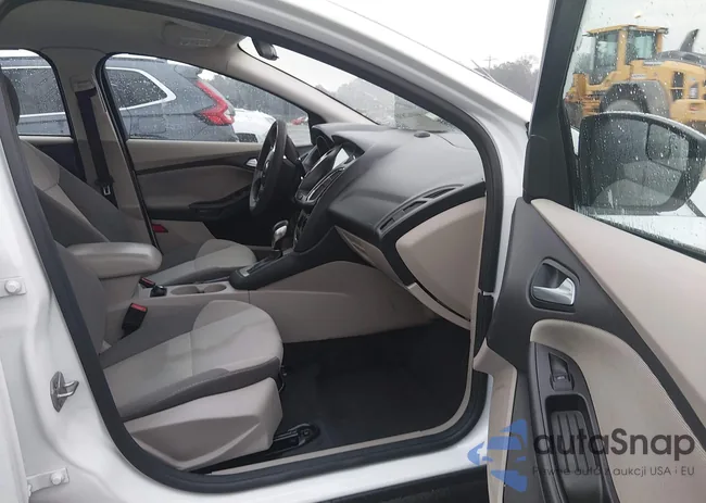 1FADP3F29EL215217: 44062830