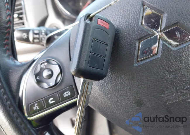 JA4AP3AU9LU019737: 44062912