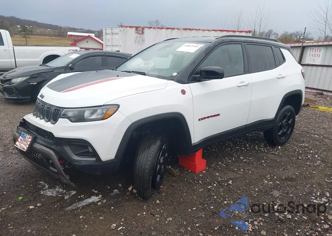 3C4NJDDN2RT610210: 44062944