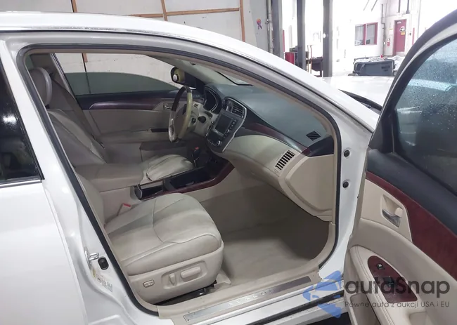 4T1BK3DB8BU417230: 44063006