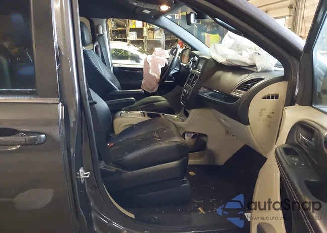 2C4RDGCGXKR776612: 44063016