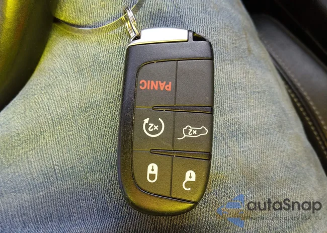 1C4RJFBG9EC415860: 44063053