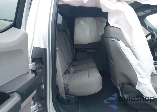 1FT7X2BT9HEE61841: 44063151