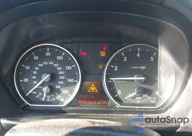 WBAUN7C52CVM25677: 44063190