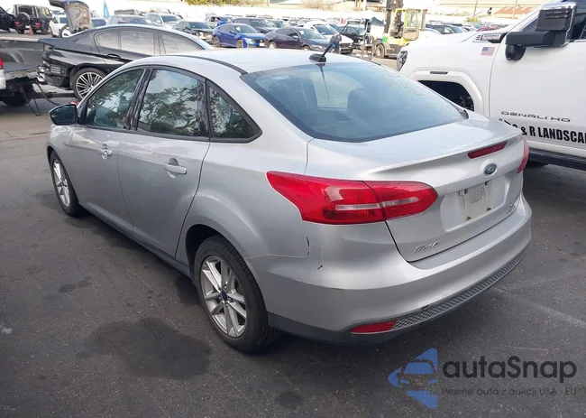 1FADP3F2XGL269077: 44062411