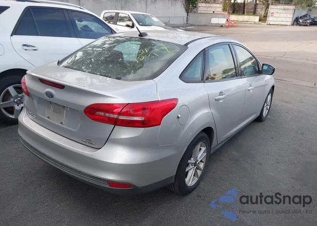 1FADP3F2XGL269077: 44062411