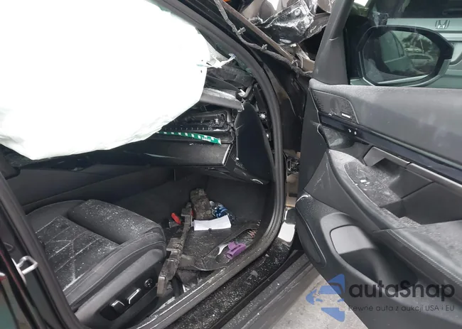 WBY33FK01RCR91384: 44062435