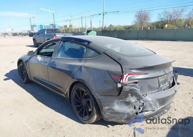 5YJ3E1ET6SF990633: 44063680