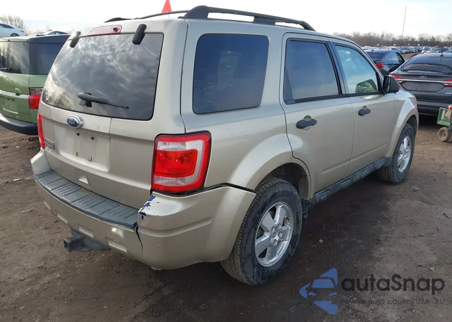 1FMCU0D7XBKB52041: 44063801