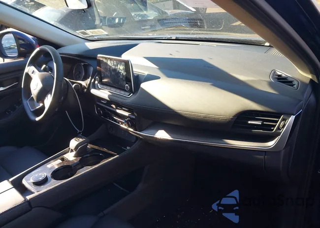 JN8BT3BB1SW162353: 44064138