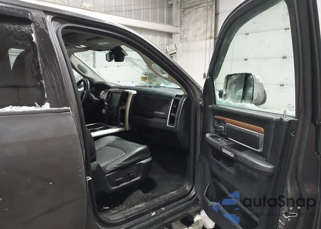 1C6RR7NM8GS247449: 44064141