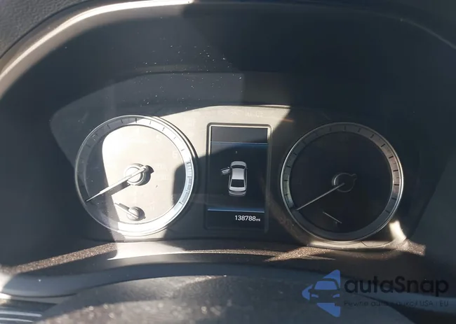 5NPE34AF1JH623929: 44064187