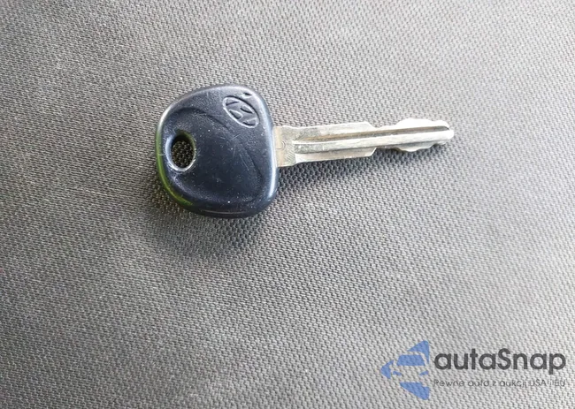 KMHDH4AE4DU945815: 44063364