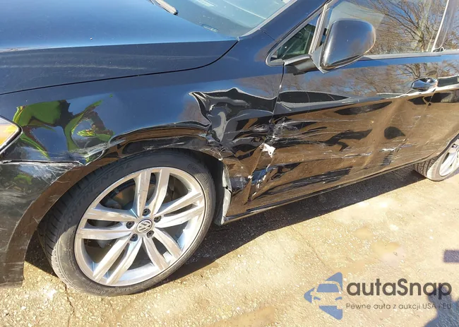 3VW217AU3FM032122: 44063441