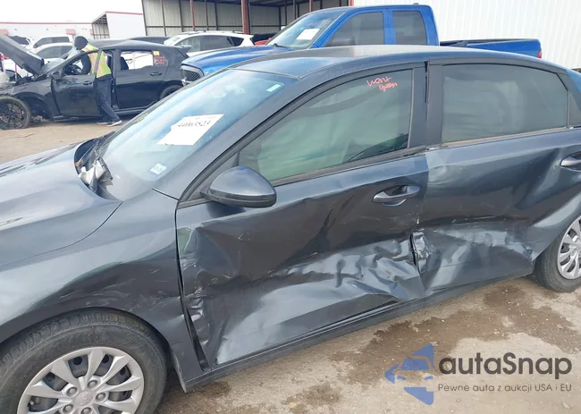 3KPF24AD4ME314180: 44063523