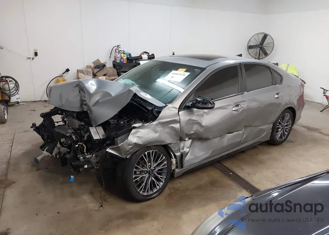 3KPF54AD0RE793566: 44063528