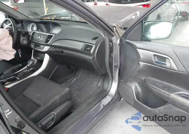 1HGCR2F33FA235061: 44064642