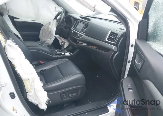 5TDJZRFH3HS520035: 44064782