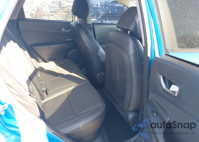 KM8K33A54LU522487: 44064832