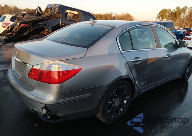 KMHGC4DE7AU108785: 44064904