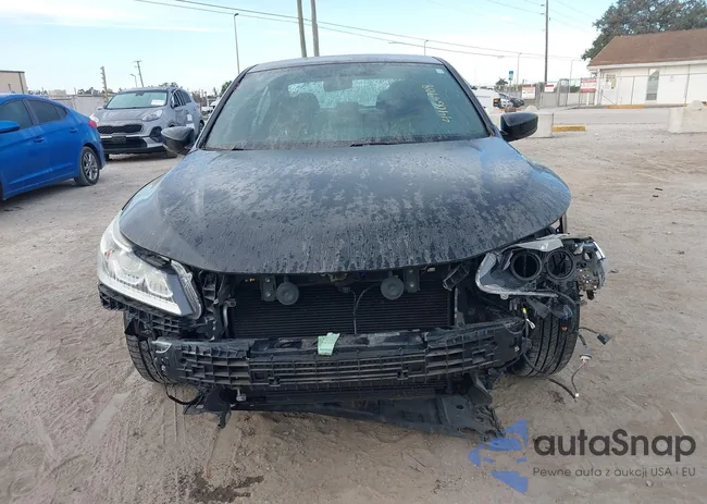 1HGCR2F51HA133875: 44064908