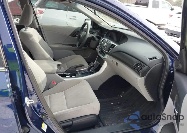 1HGCR2F75DA103564: 44065063