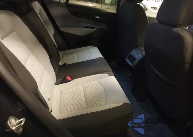 3GNAXUEV4LS618700: 44064222