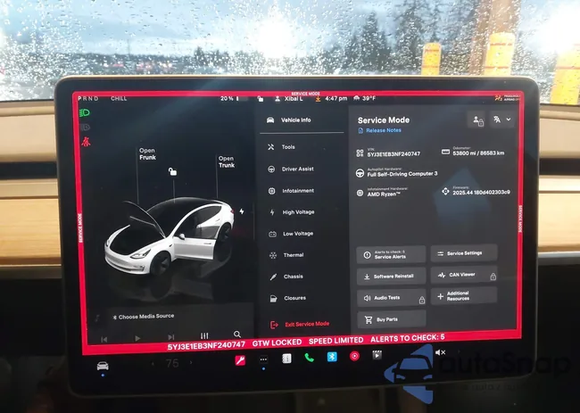 5YJ3E1EB3NF240747: 44064292