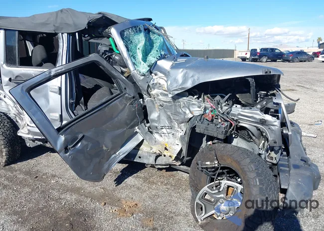 1C4HJWDG5JL922967: 44064298