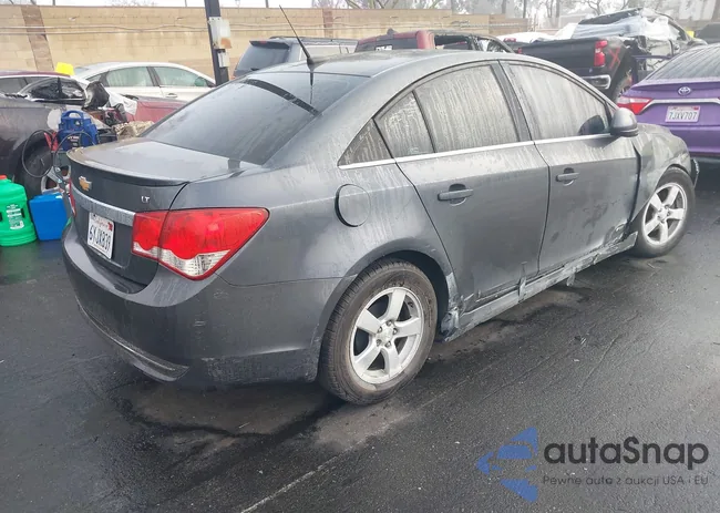 1G1PC5SB8D7168072: 44064301