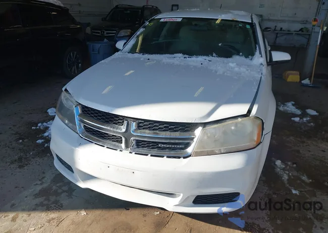 1C3CDZCBXCN160174: 44064325