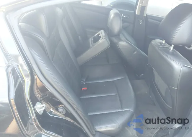 1N4AL2AP3AN557272: 44064343