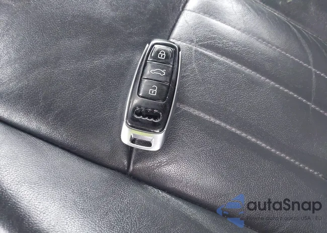 WAUL2AF22KN021165: 44064361