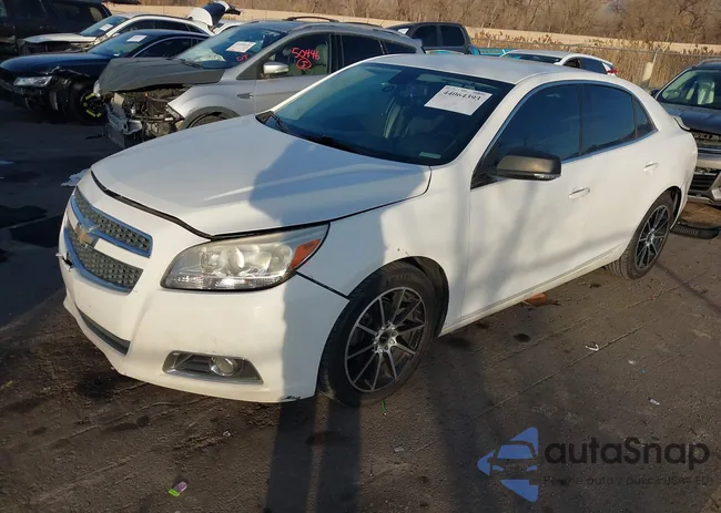 1G11E5SA9DF304559: 44064393