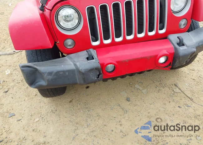 1C4BJWEG3JL935785: 44064583