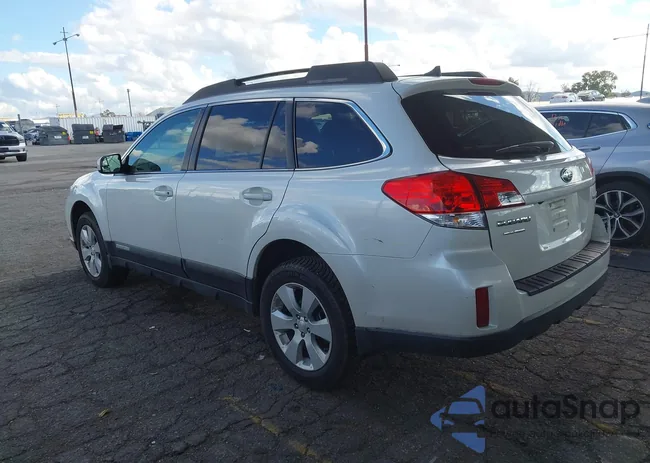 4S4BRBKC7B3320124: 44064589