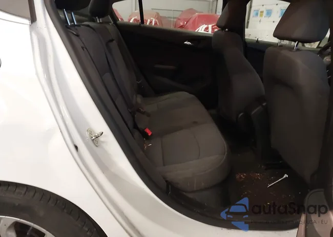 1G1BE5SM3K7122491: 44064602