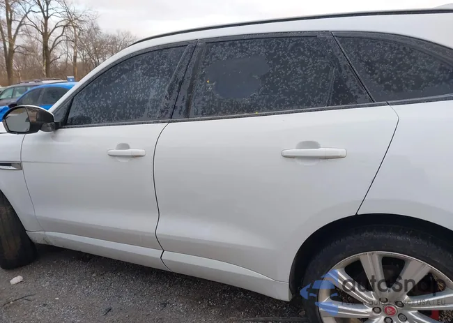 SADCJ2BV2HA075243: 44065765