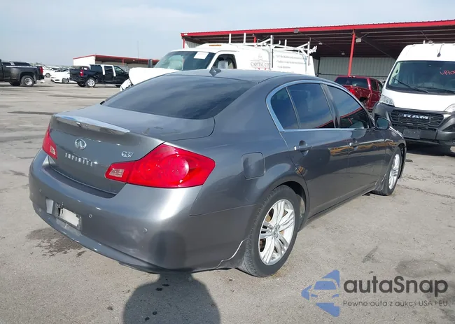 JN1CV6AP4AM405725: 44065824