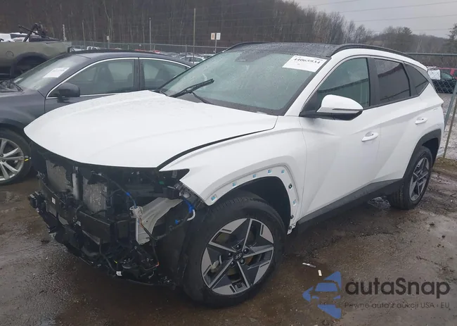 KM8JCDD13SU330535: 44065934