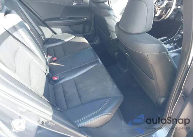 1HGCR2F52HA222760: 44065971