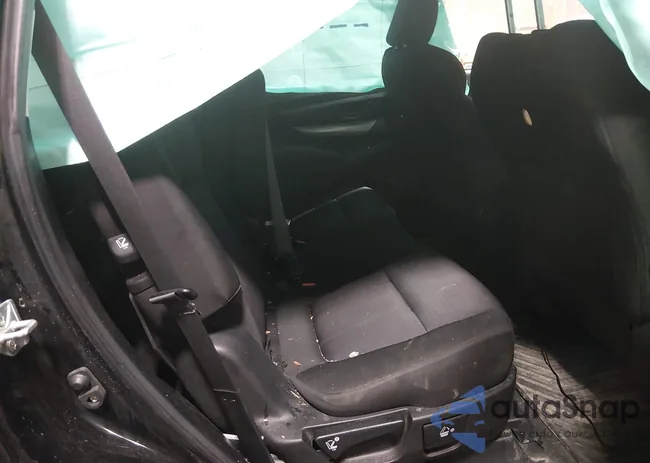 4S4WMAAD7M3402426: 44065205