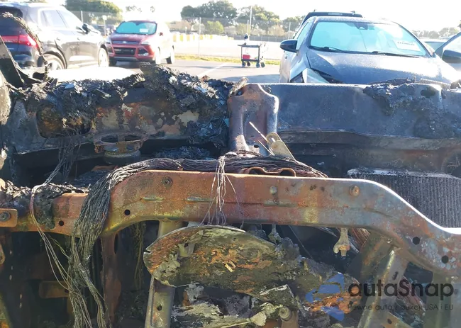 2C3CDXGJ2HH541197: 44065320